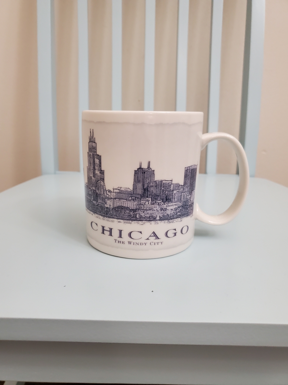 Starbuckd Chicago Cityscape Ceramic Coffee Mug - White and Navy